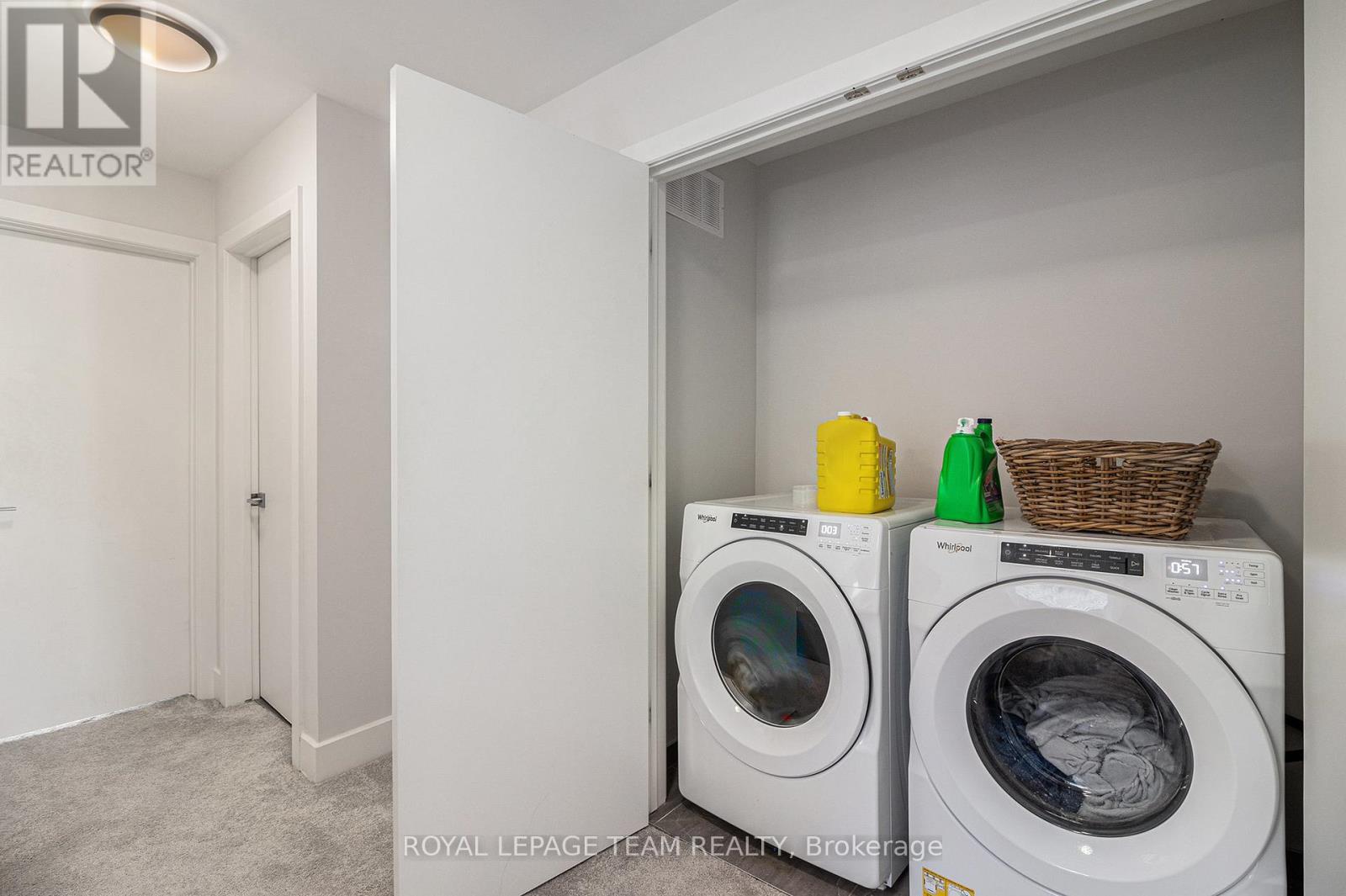 Photo 10 of 1400 Mayview Avenue, Ottawa ON
