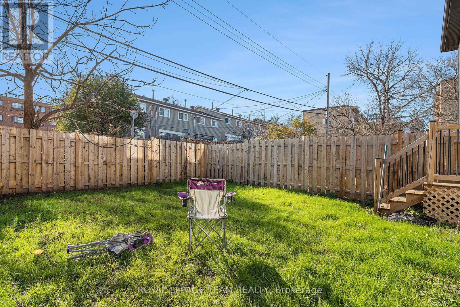 Photo 13 of 1400 Mayview Avenue, Ottawa ON