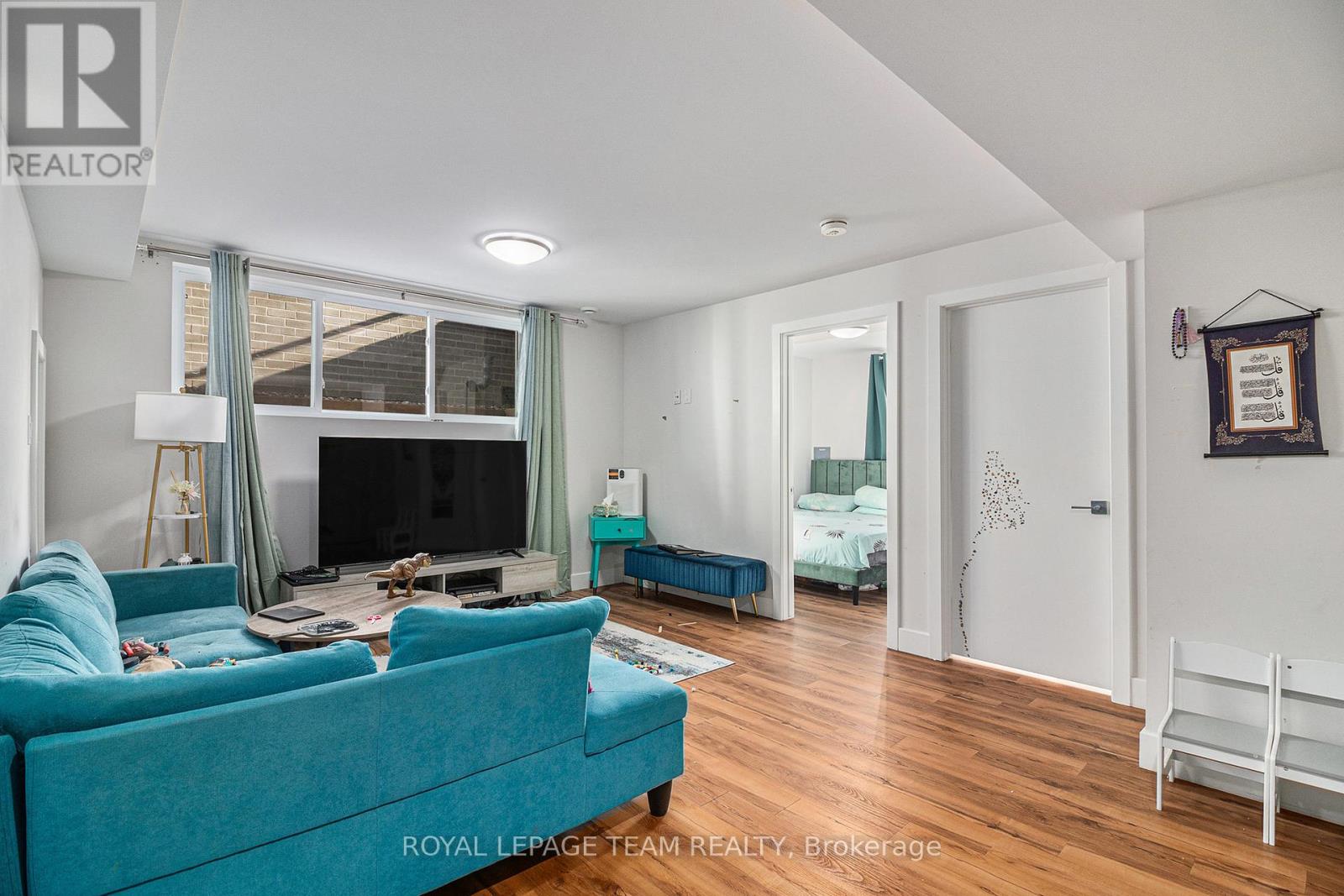 Photo 20 of 1400 Mayview Avenue, Ottawa ON