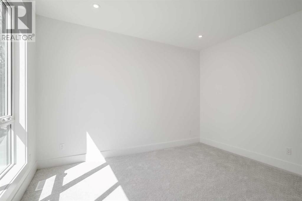 Single Family House for Sale in   Avenue NW Mount Pleasant Calgary 