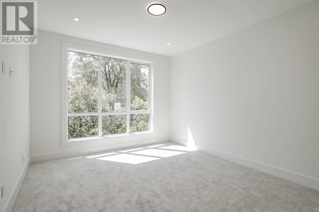 Single Family House for Sale in   Avenue NW Mount Pleasant Calgary 