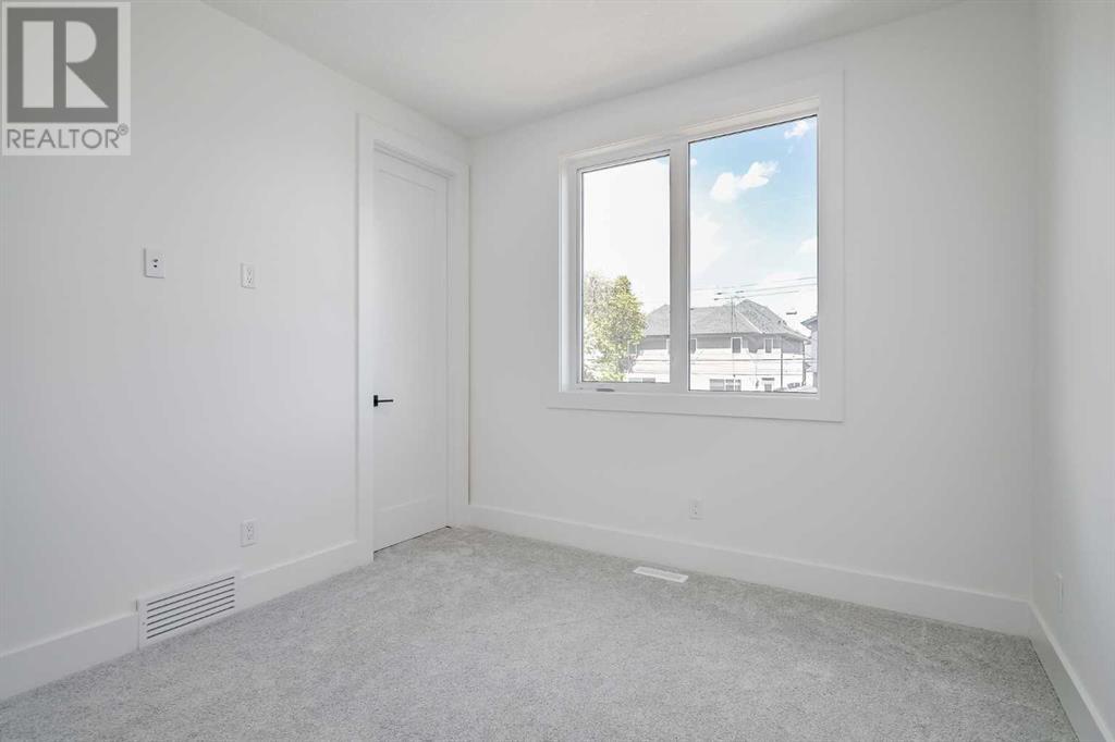 Single Family House for Sale in   Avenue NW Mount Pleasant Calgary 