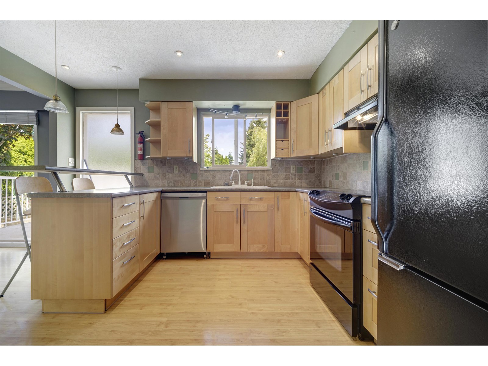 Photo 5 of 11825 N Cowley Drive, Delta BC