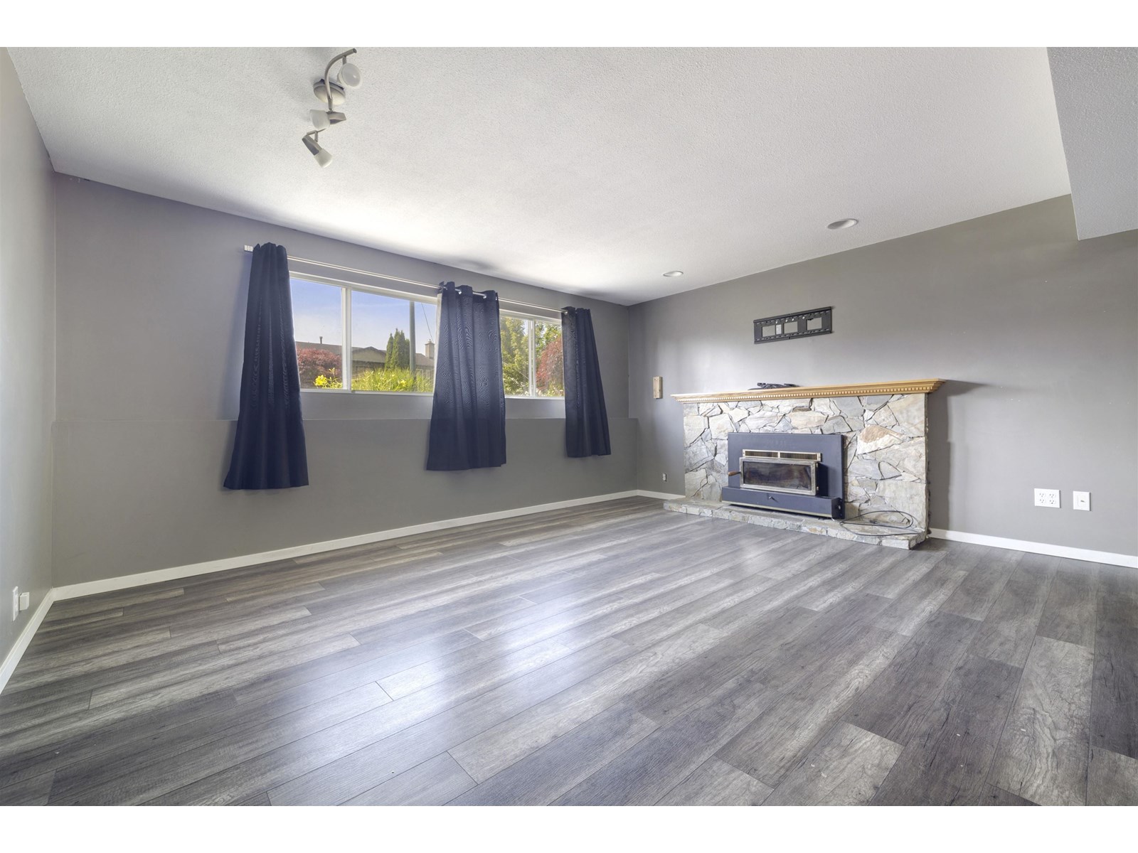 Photo 21 of 11825 N Cowley Drive, Delta BC