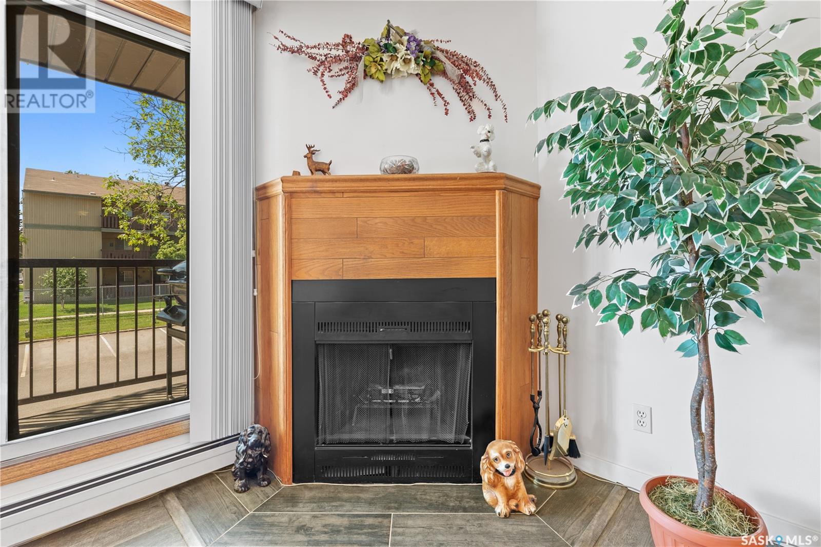 Single Family House Low rise for Sale in B  th STREET E Saskatoon 