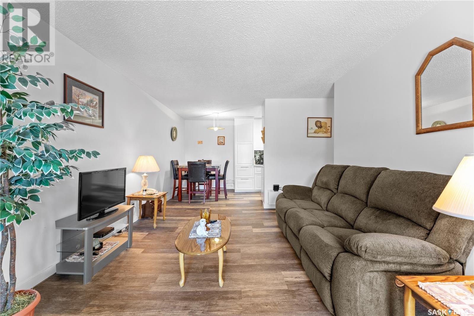 Single Family House Low rise for Sale in B  th STREET E Saskatoon 