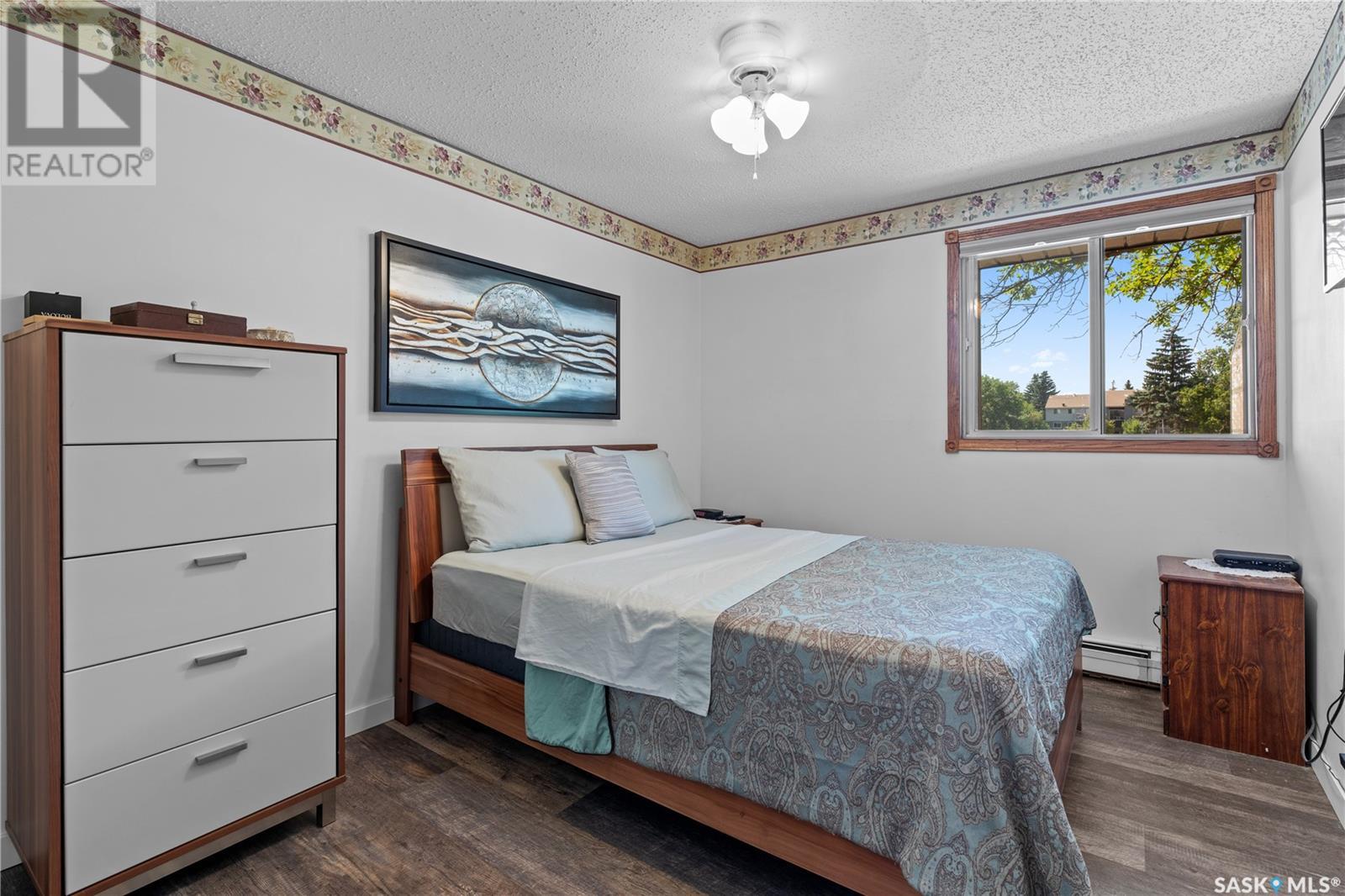 Single Family House Low rise for Sale in B  th STREET E Saskatoon 