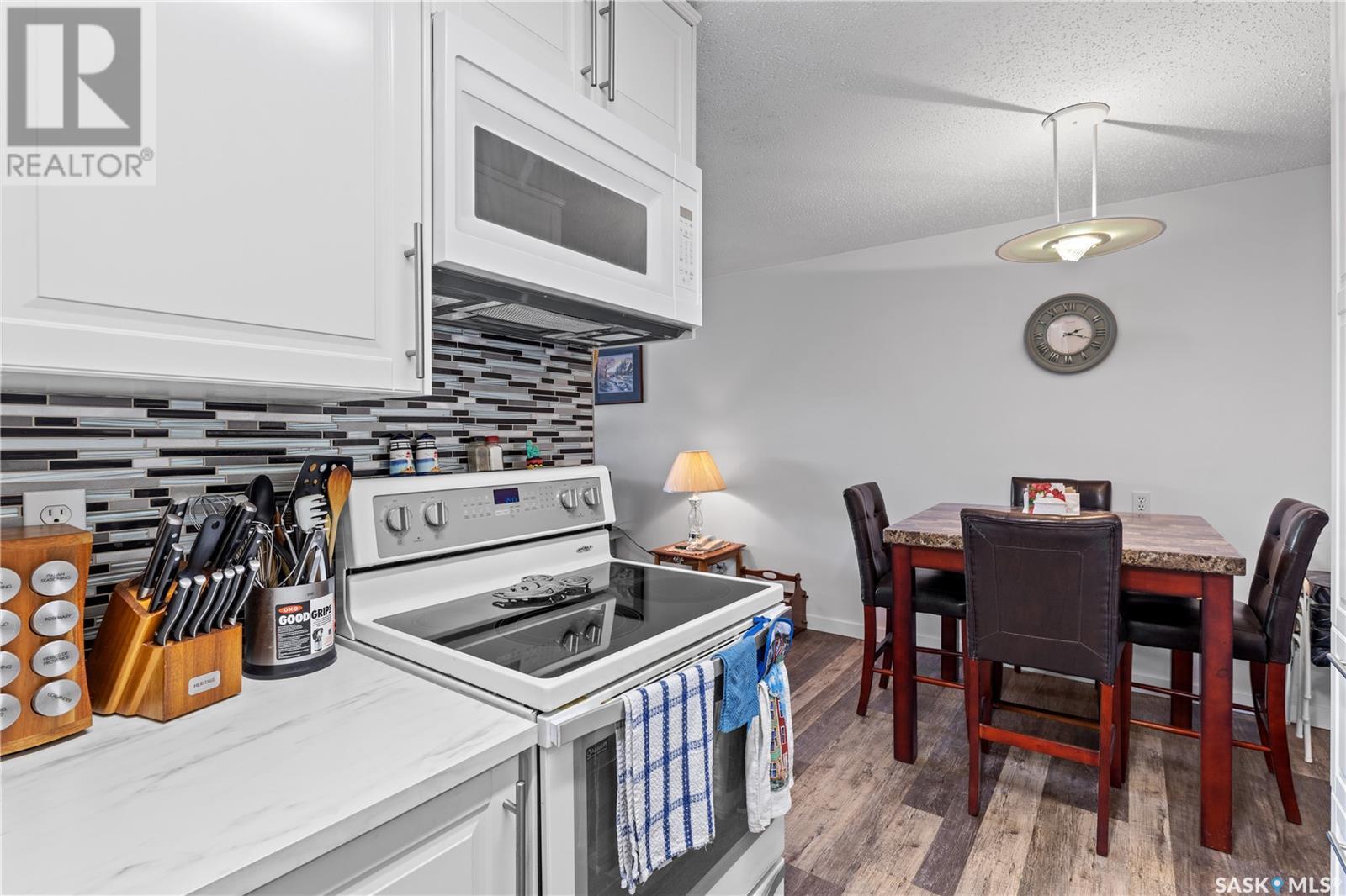 Single Family House Low rise for Sale in B  th STREET E Saskatoon 