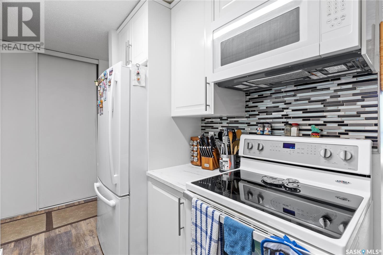 Single Family House Low rise for Sale in B  th STREET E Saskatoon 