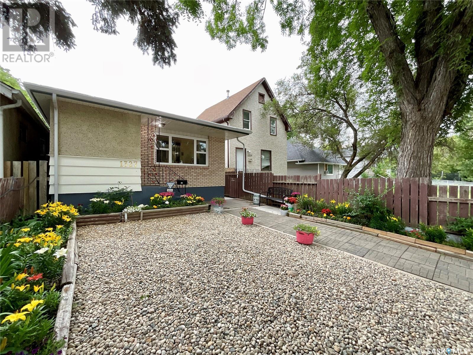 Photo 25 of 1327 Athol Street, Regina SK