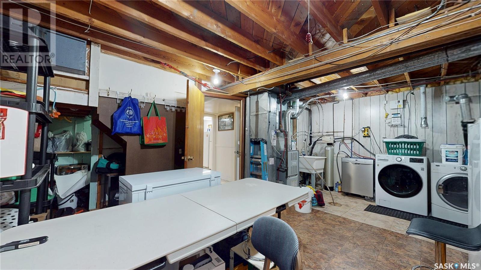 Photo 29 of 1327 Athol Street, Regina SK