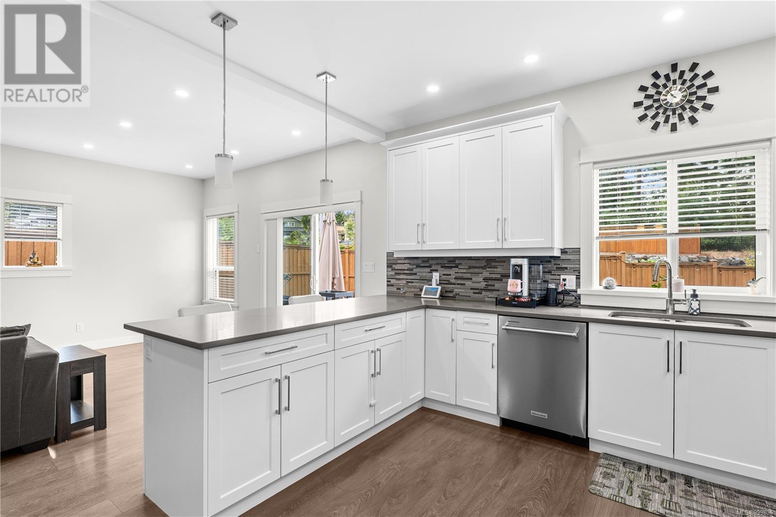 Photo 7 of 2401 Lund Rd, View Royal BC
