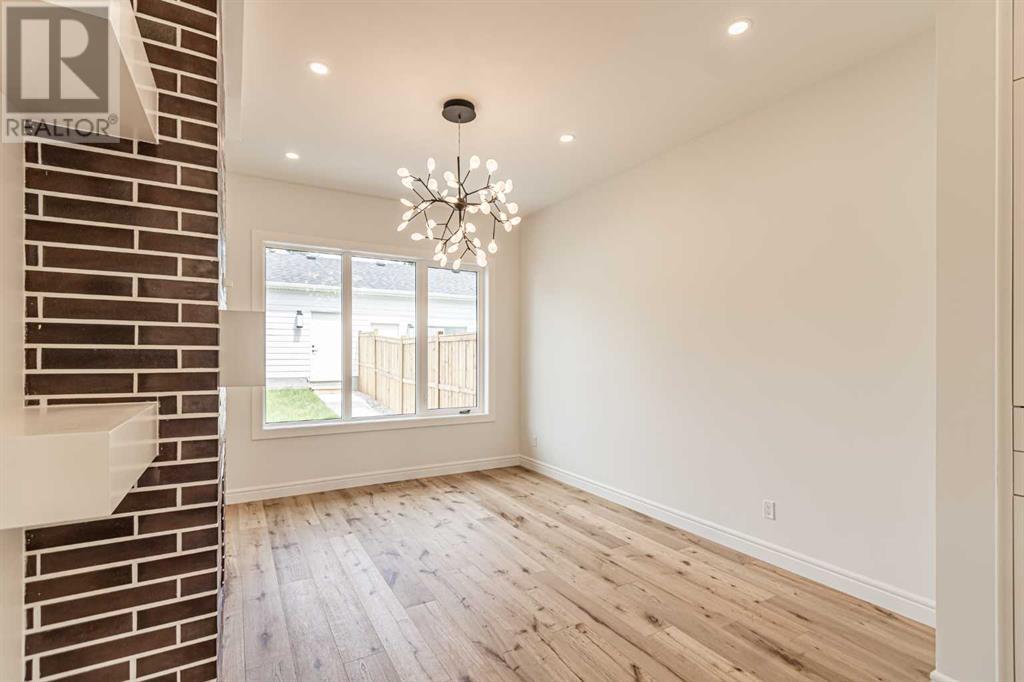 Single Family House for Sale in   Avenue SW Altadore Calgary 