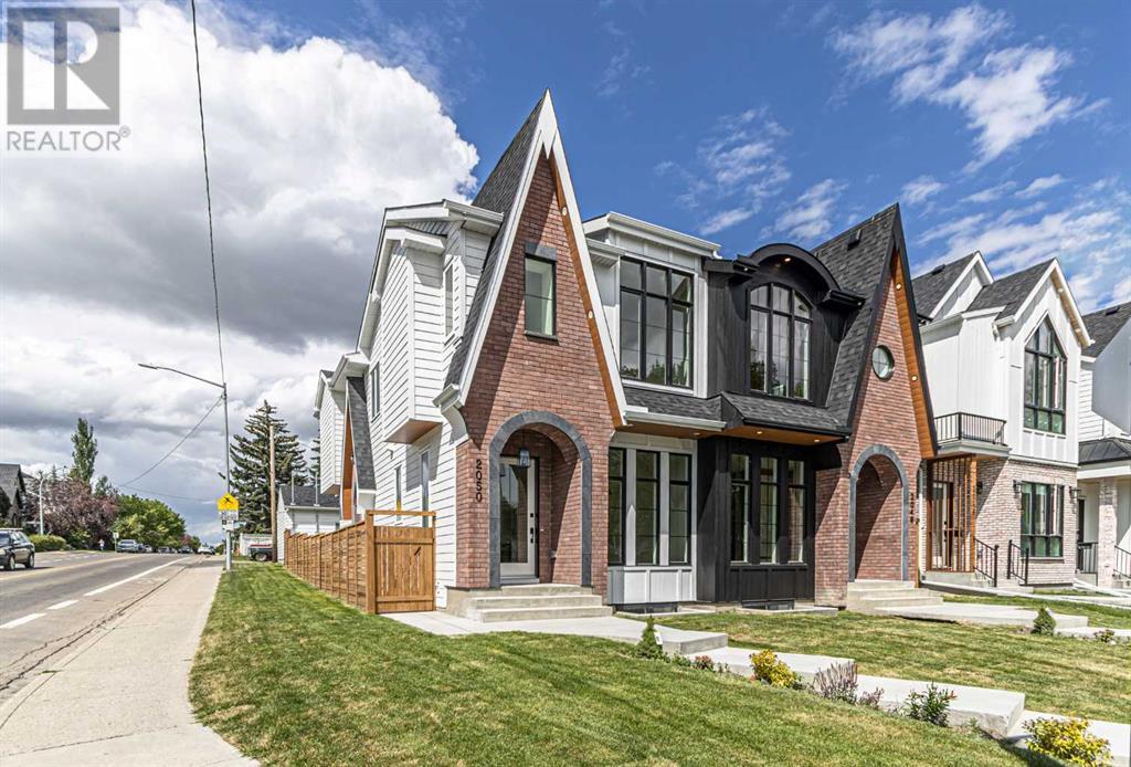 Single Family House for Sale in   Avenue SW Altadore Calgary 