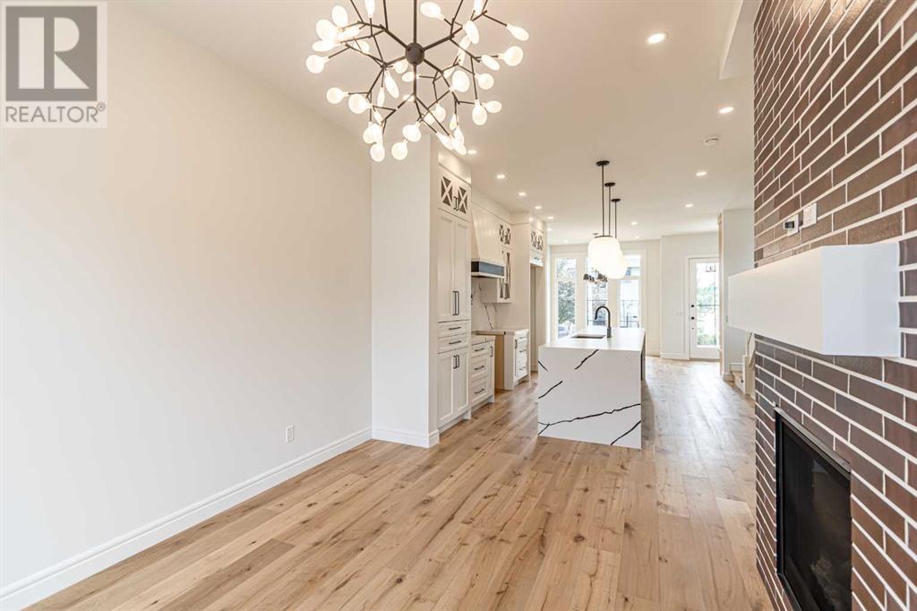 Single Family House for Sale in   Avenue SW Altadore Calgary 