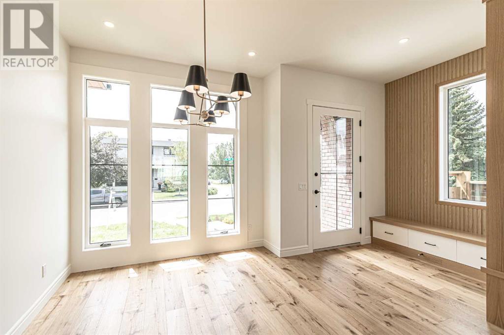 Single Family House for Sale in   Avenue SW Altadore Calgary 