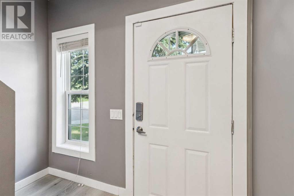 Single Family House for Sale in   Avenue SW Millrise Calgary 