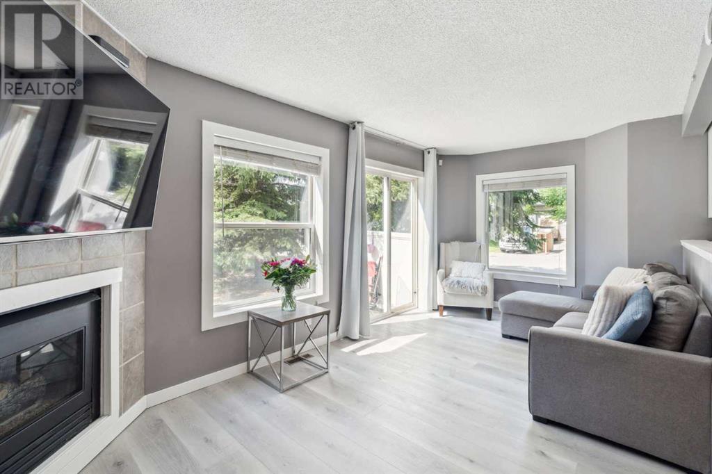 Single Family House for Sale in   Avenue SW Millrise Calgary 