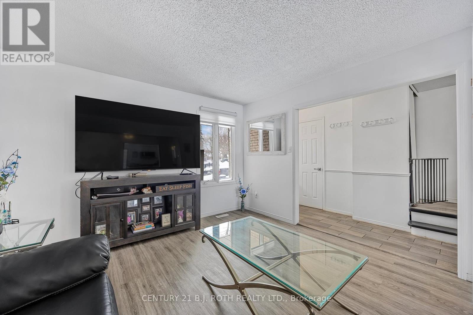 Single Family House for Sale in  WALLACE DRIVE Barrie (Northwest) 