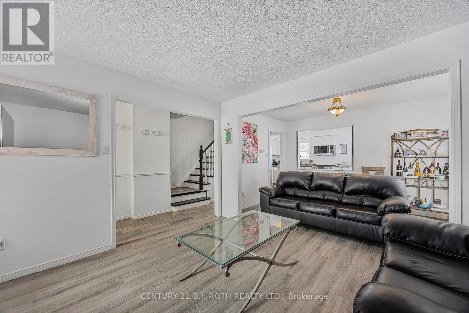 Single Family House for Sale in  WALLACE DRIVE Barrie (Northwest) 