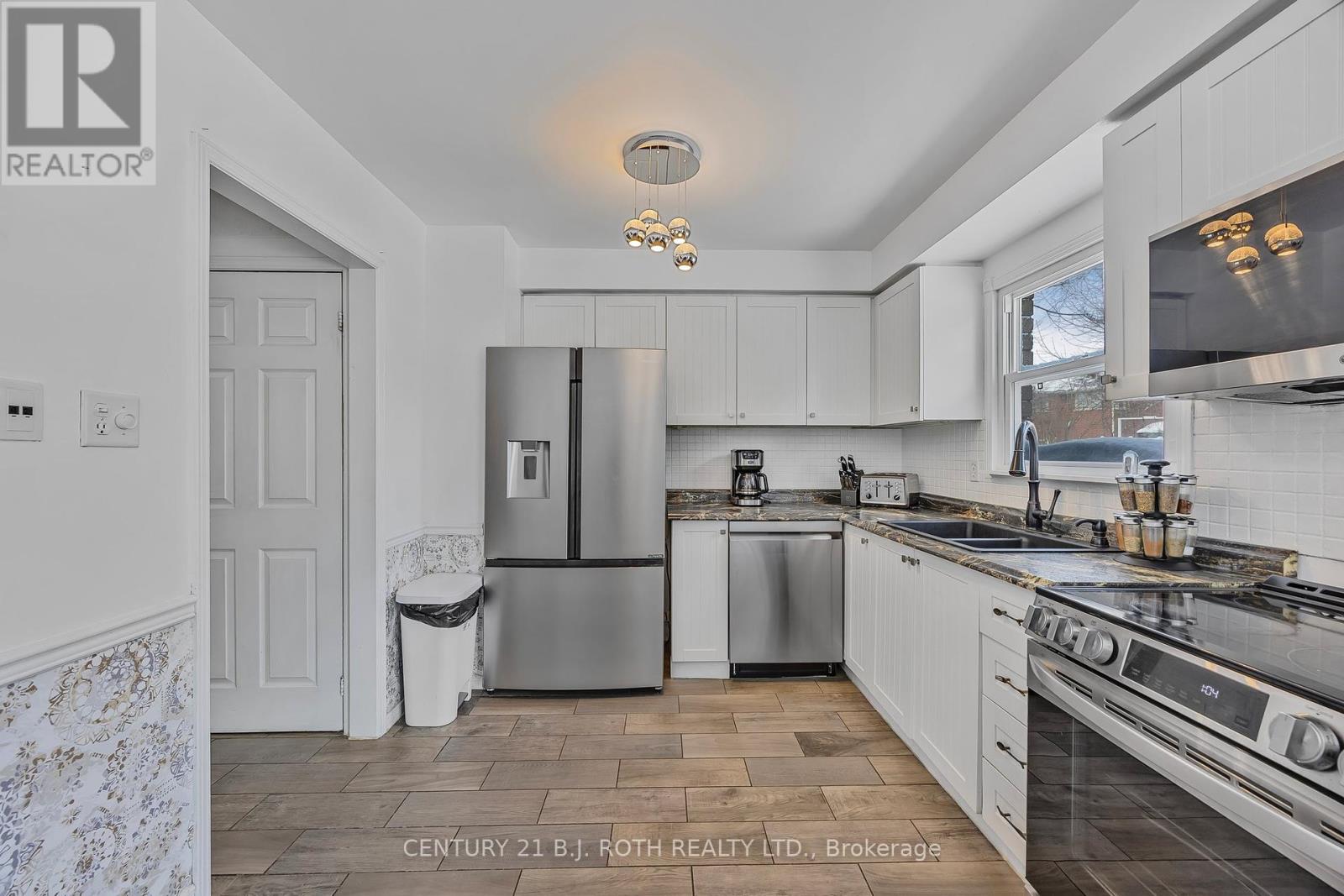 Single Family House for Sale in  WALLACE DRIVE Barrie (Northwest) 