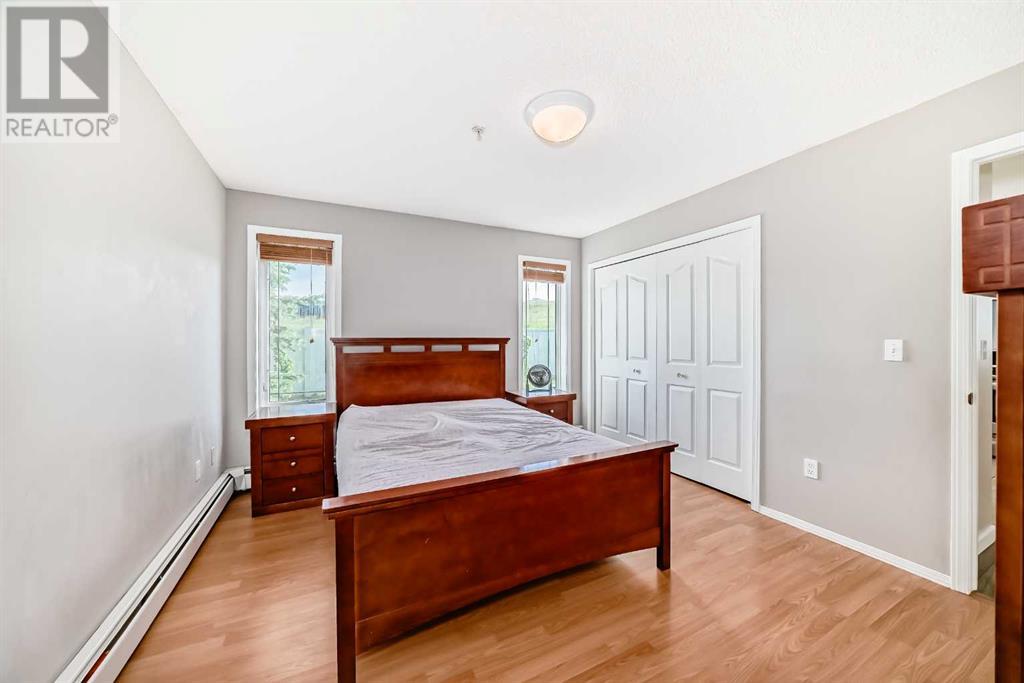Single Family House for Sale in   Tuscarora Manor NW Tuscany Calgary 