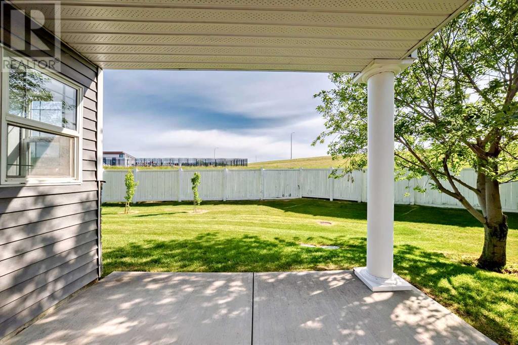 Single Family House for Sale in   Tuscarora Manor NW Tuscany Calgary 