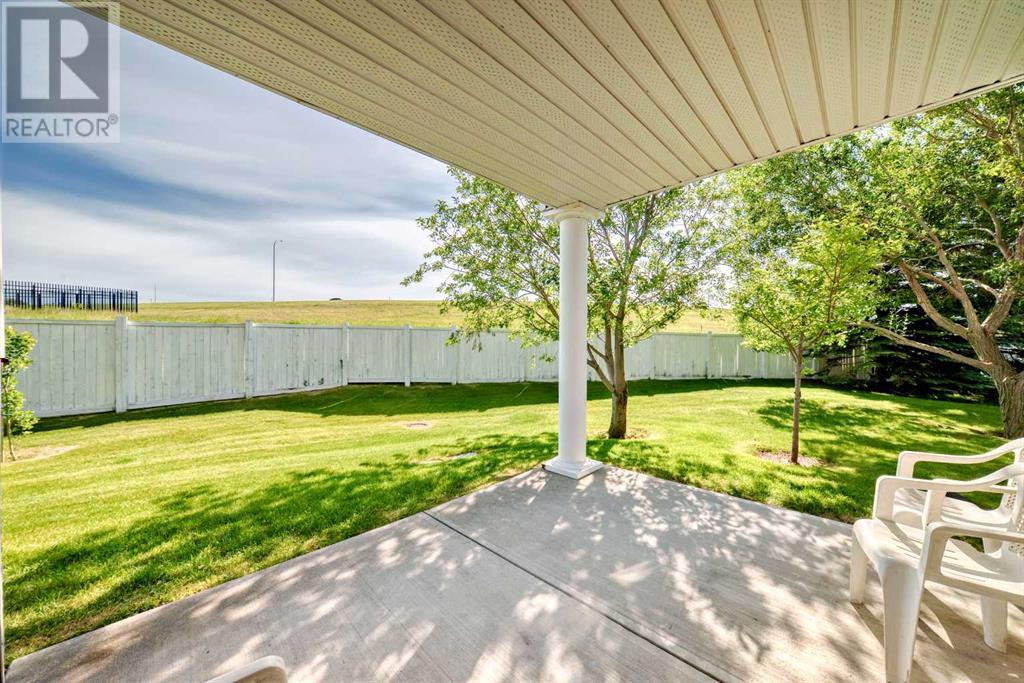 Single Family House for Sale in   Tuscarora Manor NW Tuscany Calgary 