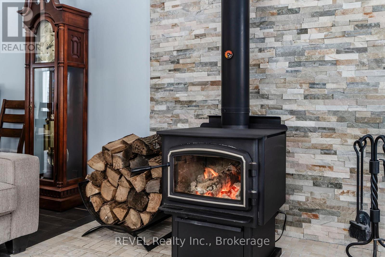 Photo 32 of 1006 River Street, Muskoka Lakes ON