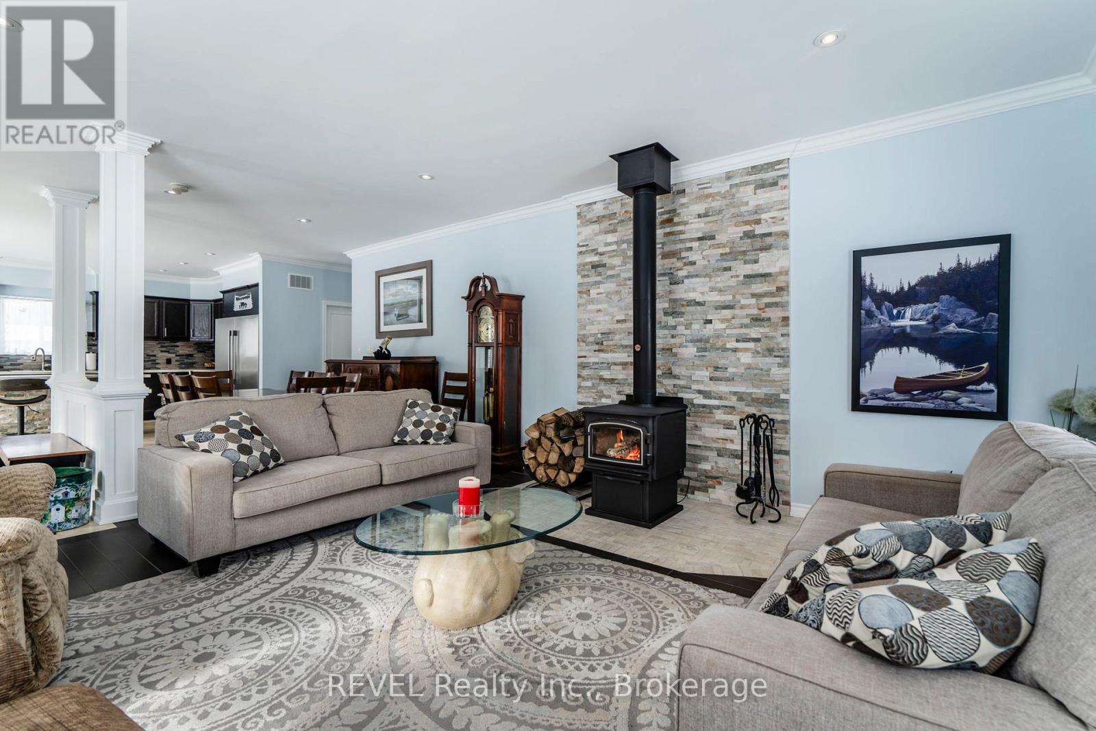 Photo 22 of 1006 River Street, Muskoka Lakes ON