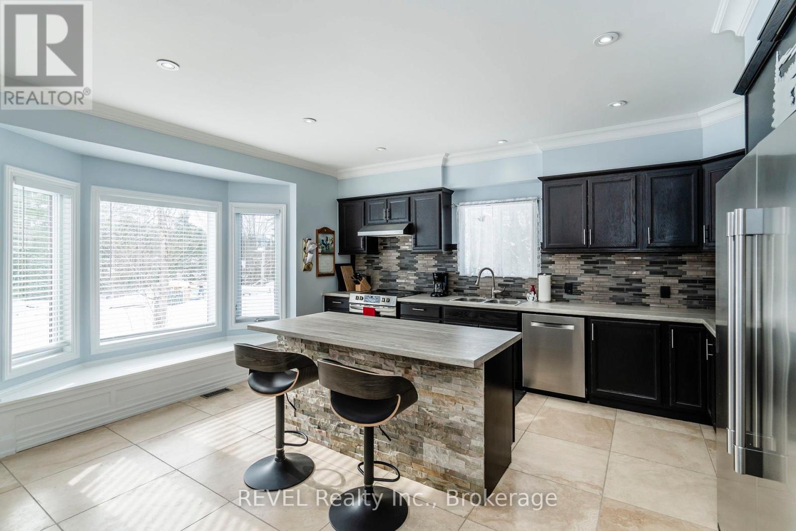 Photo 16 of 1006 River Street, Muskoka Lakes ON