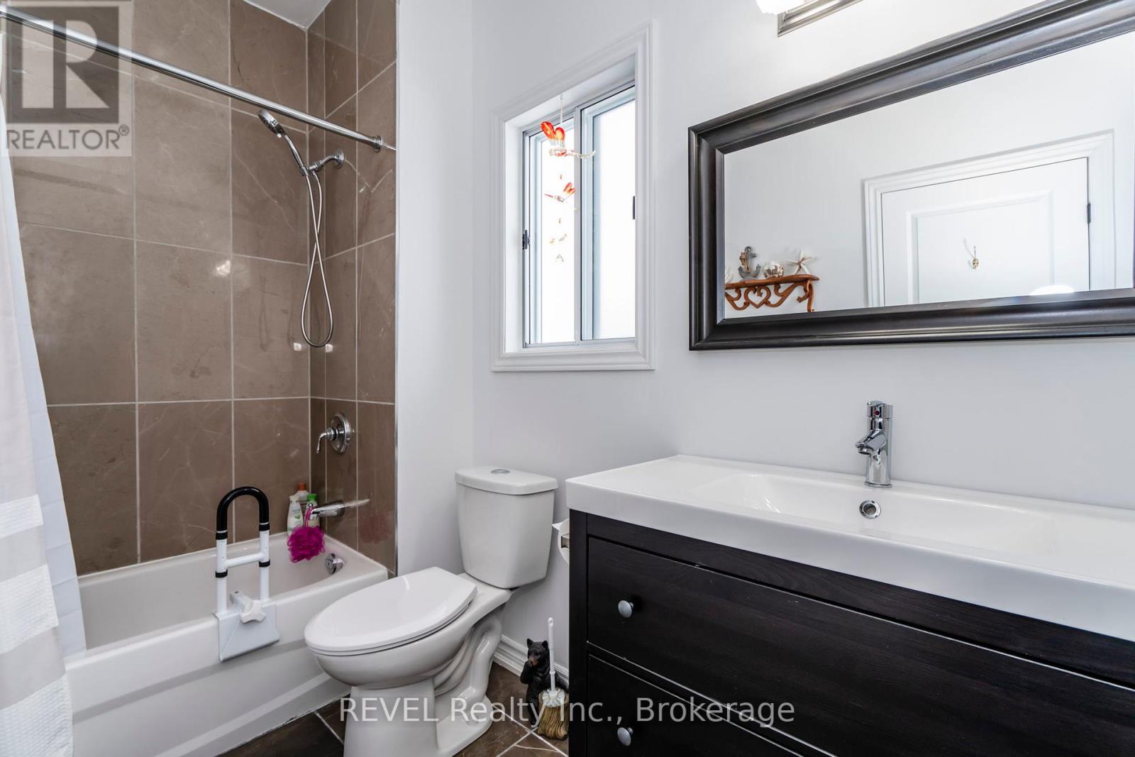 Photo 21 of 1006 River Street, Muskoka Lakes ON