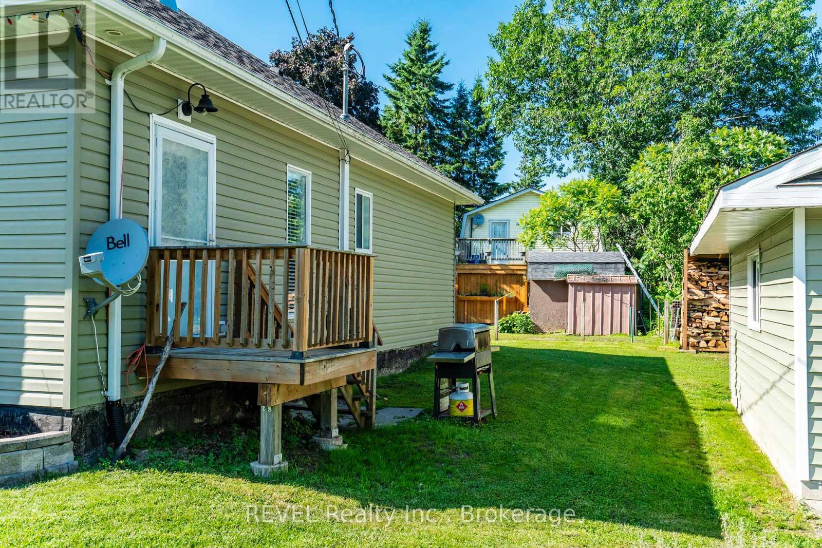 Photo 34 of 1006 River Street, Muskoka Lakes ON