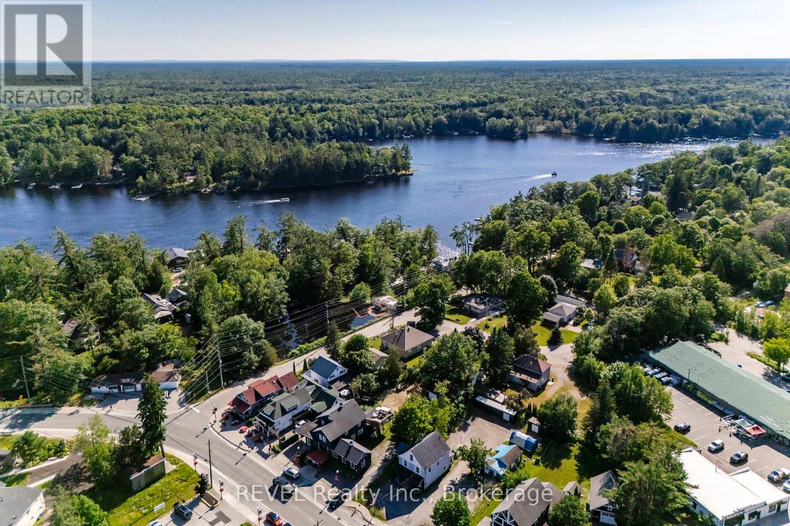 Photo 31 of 1006 River Street, Muskoka Lakes ON