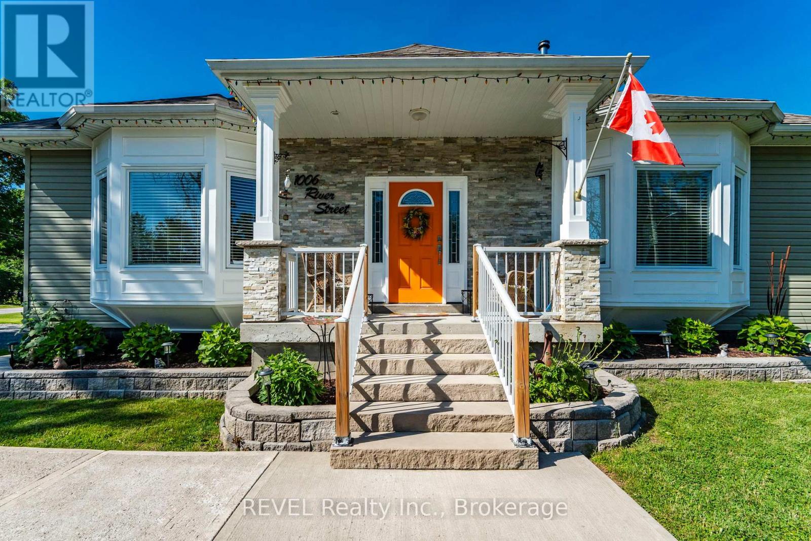Photo 36 of 1006 River Street, Muskoka Lakes ON