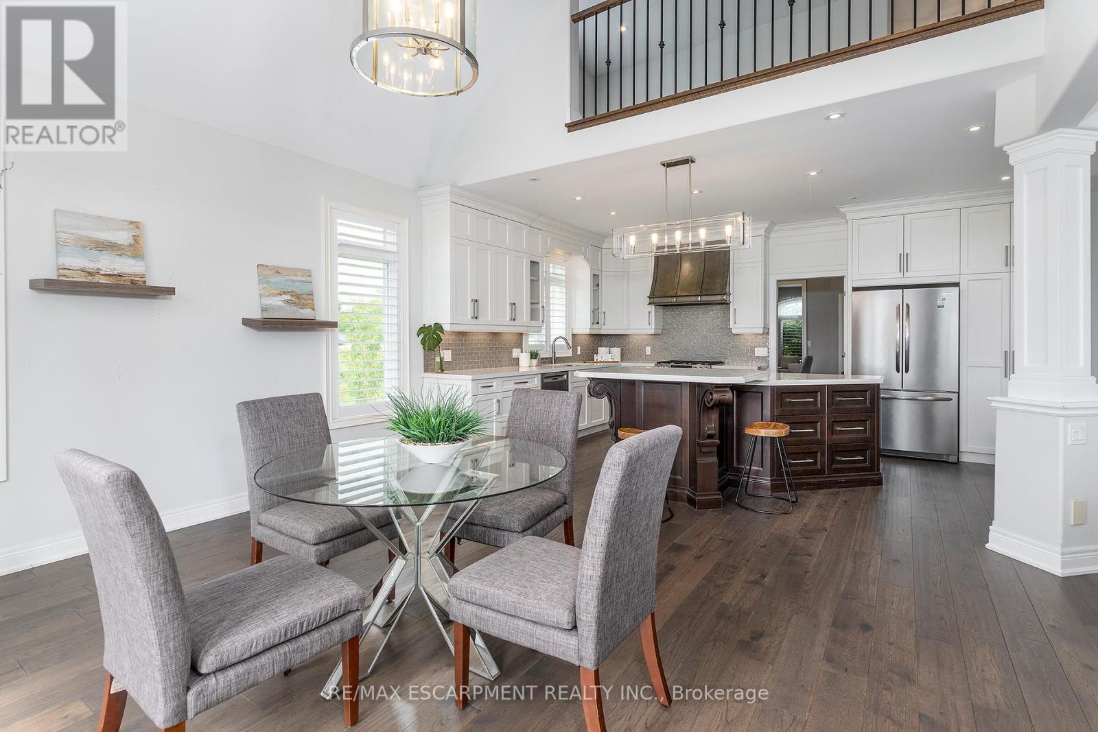 Photo 5 of 270 Farr Street, Pelham ON