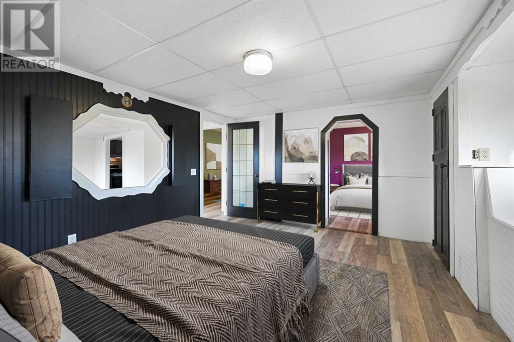 Single Family House Bungalow for Sale in  MABBOTT Road Rosedale Drumheller 
