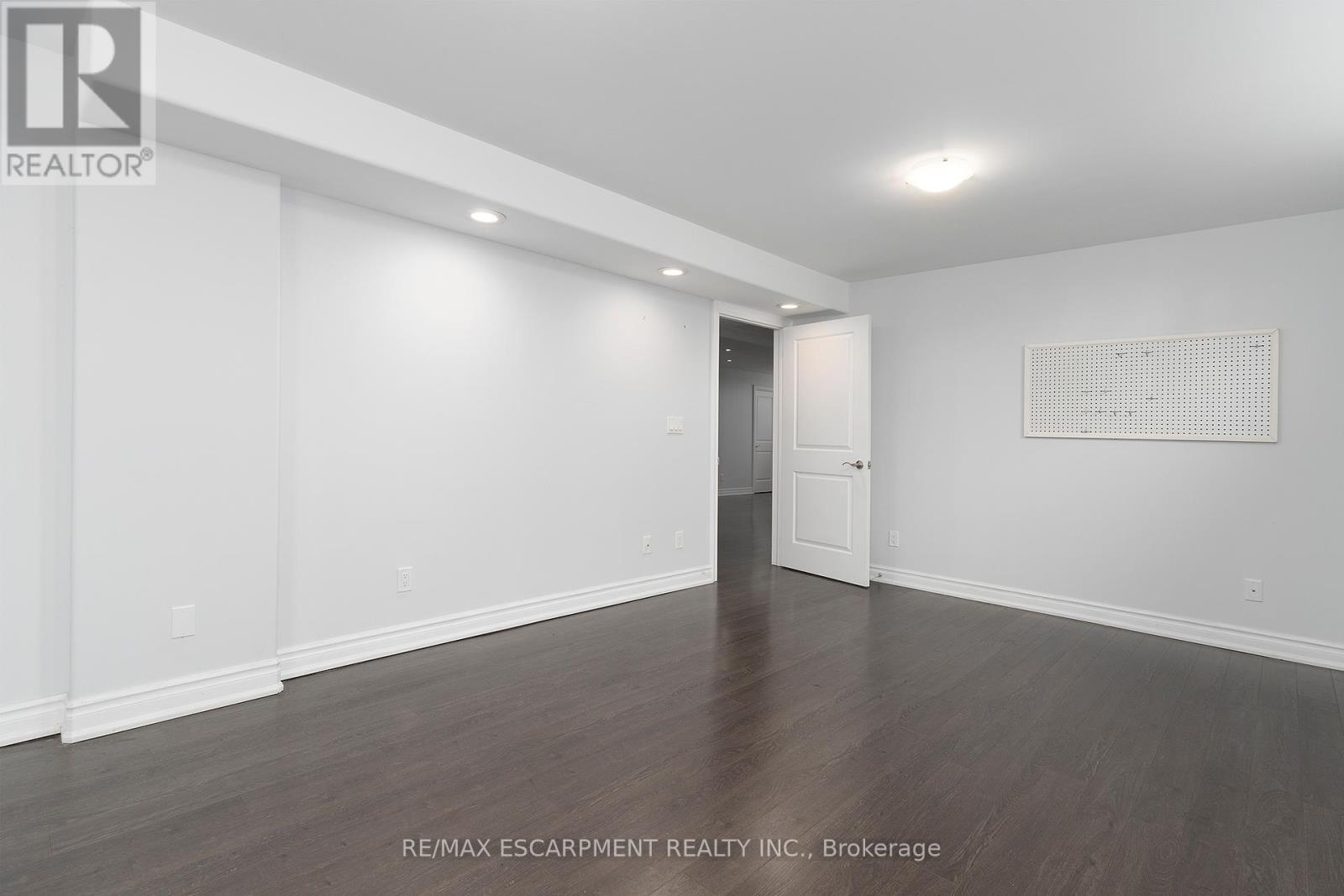 Photo 48 of 270 Farr Street, Pelham ON