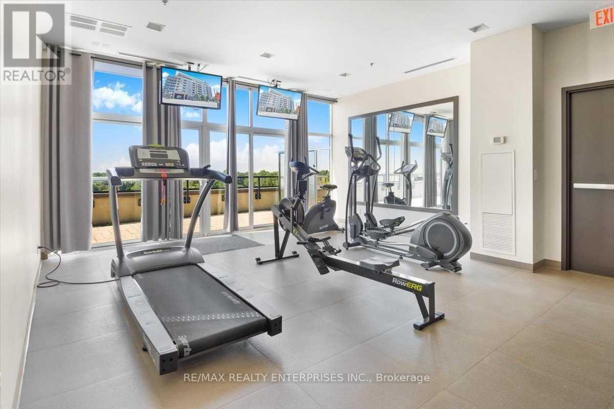 Photo 23 of Th 1 11 Superior Avenue, Toronto ON