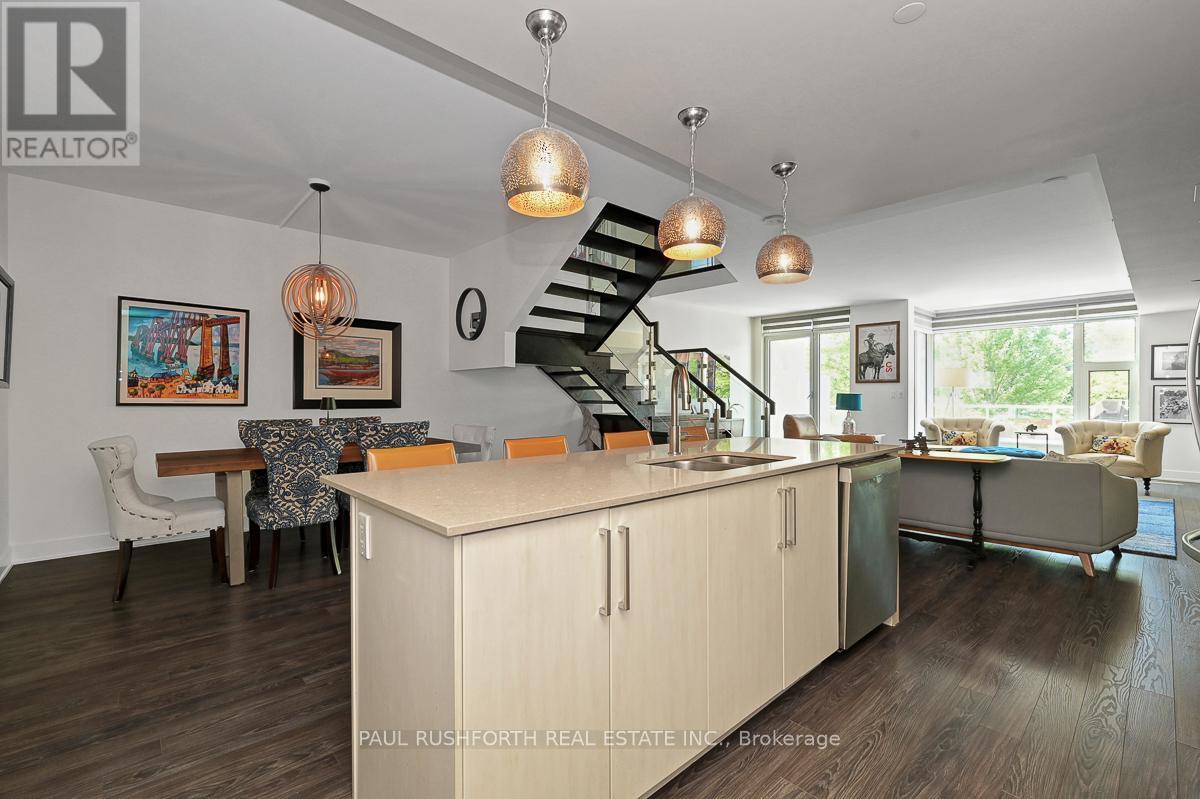 Photo 3 of 104 1035 Bank Street, Ottawa ON