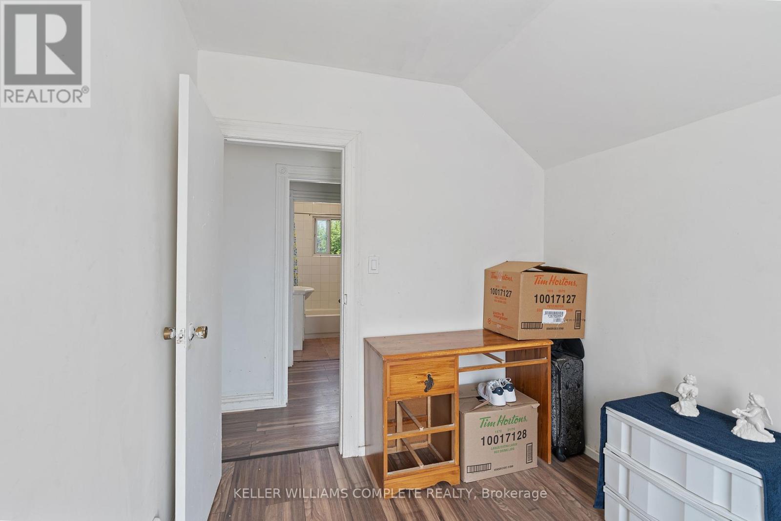 Photo 30 of 109 Sanford Avenue N, Hamilton ON