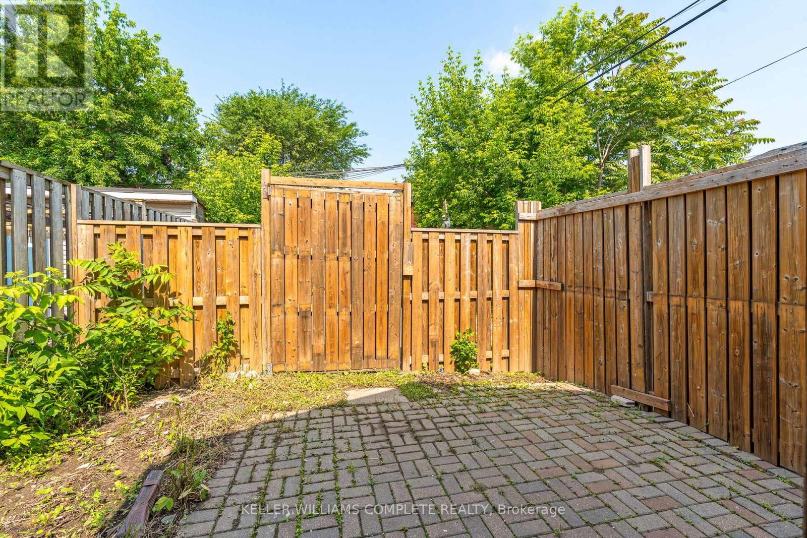 Photo 29 of 109 Sanford Avenue N, Hamilton ON