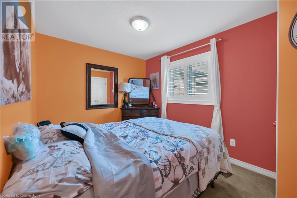 Photo 33 of 45 Helen Drive E, Hagersville ON