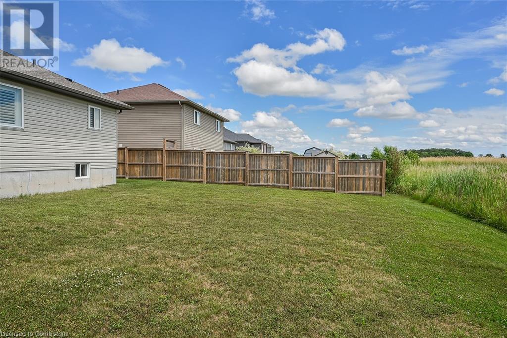 Photo 41 of 45 Helen Drive E, Hagersville ON