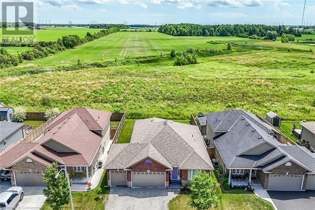 Photo 28 of 45 Helen Drive E, Hagersville ON