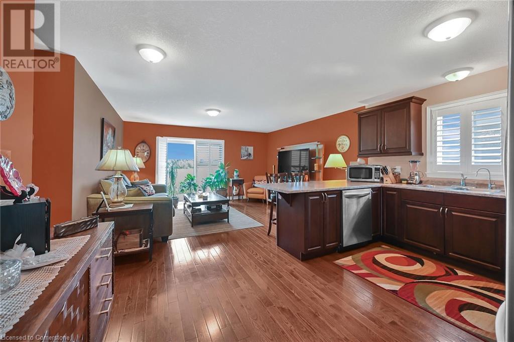 Photo 39 of 45 Helen Drive E, Hagersville ON