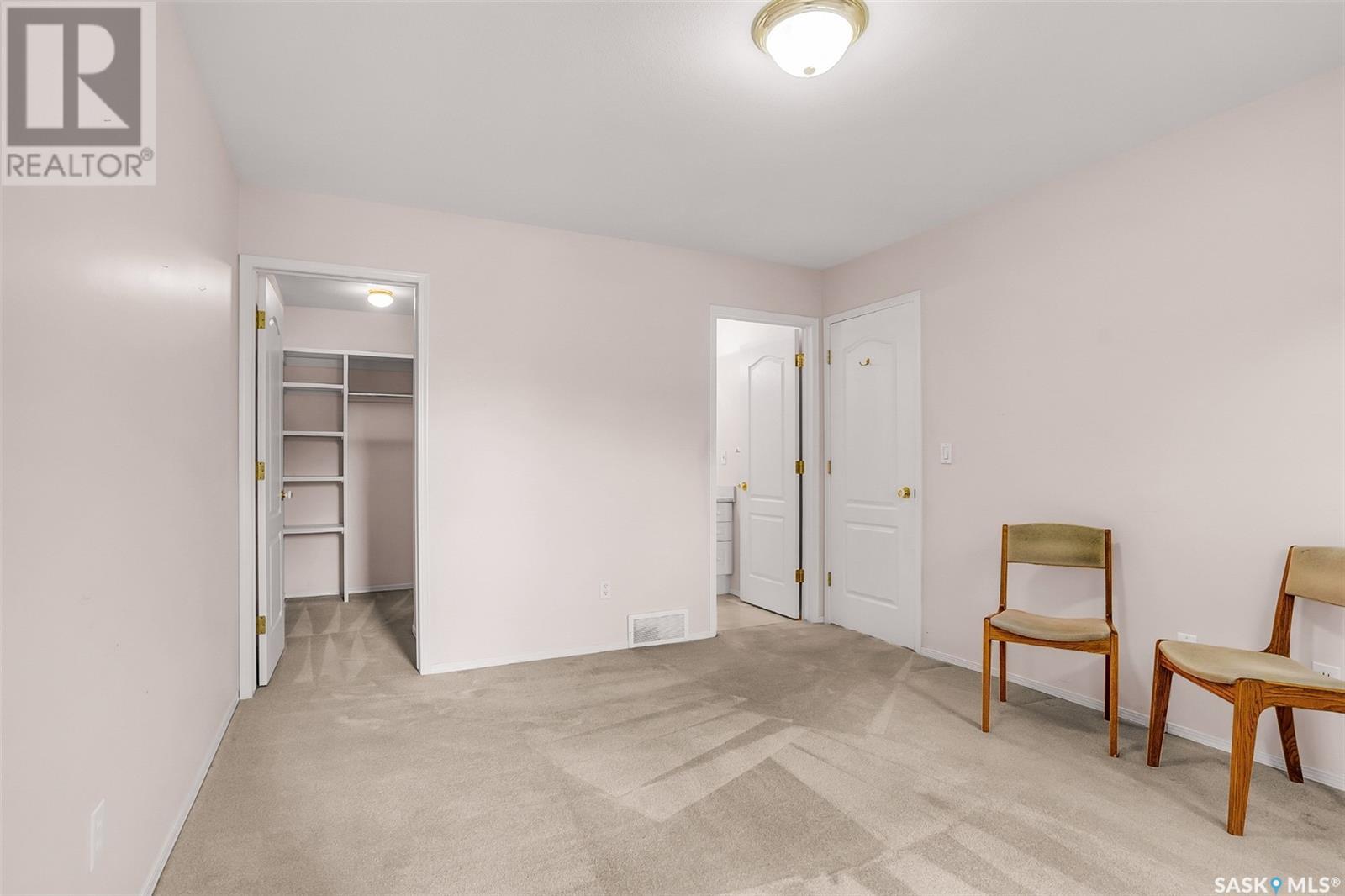 Single Family House Bungalow for Sale in   Heritage GREEN Saskatoon 