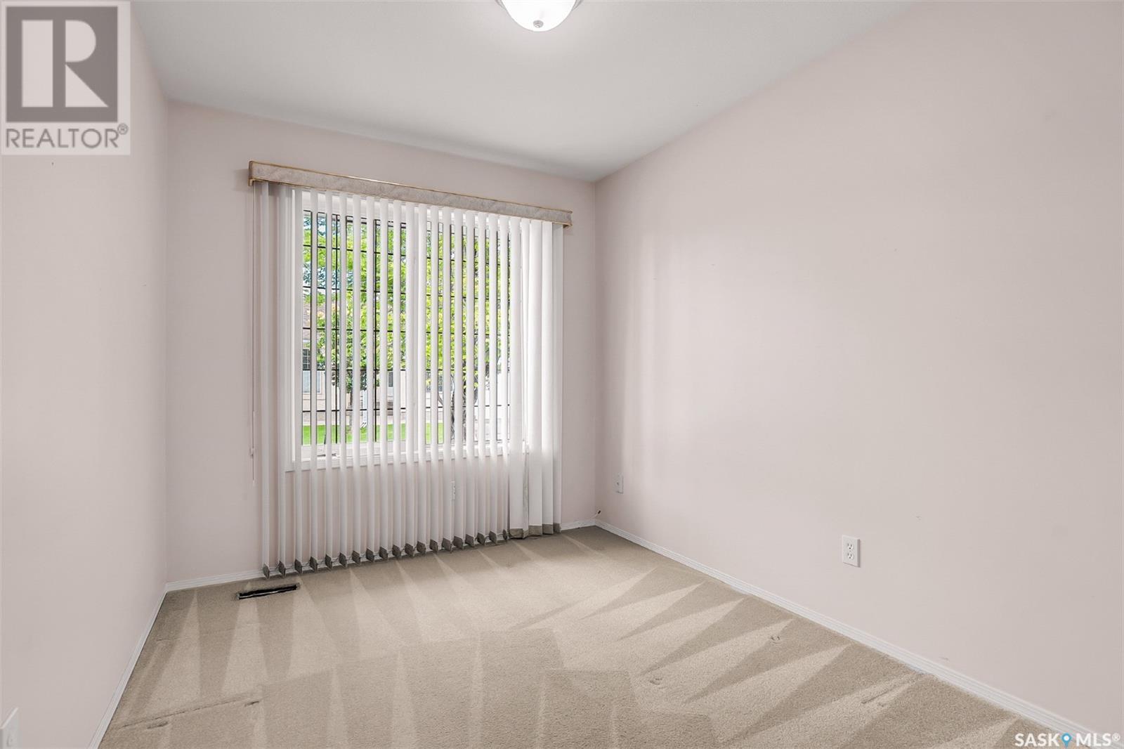 Single Family House Bungalow for Sale in   Heritage GREEN Saskatoon 
