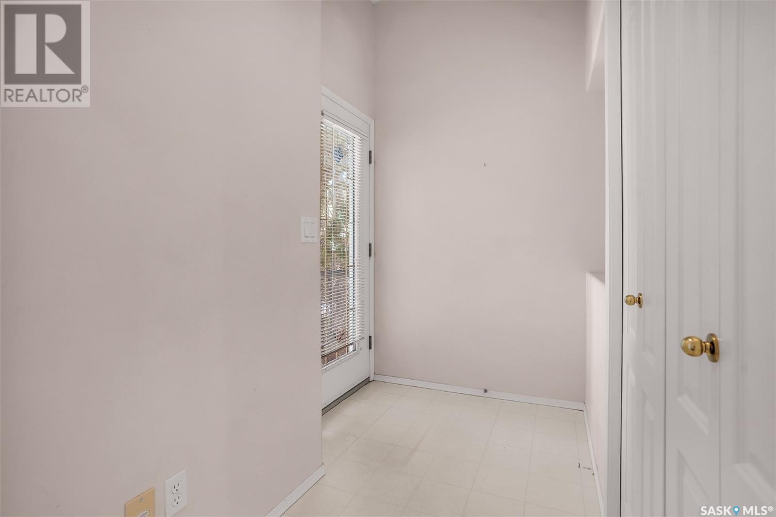 Single Family House Bungalow for Sale in   Heritage GREEN Saskatoon 