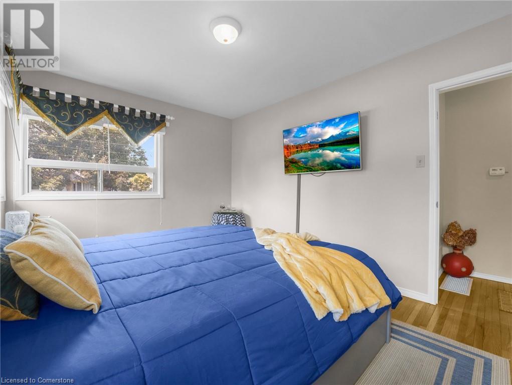 Photo 1 of 43 Rowanwood Avenue, Brantford ON